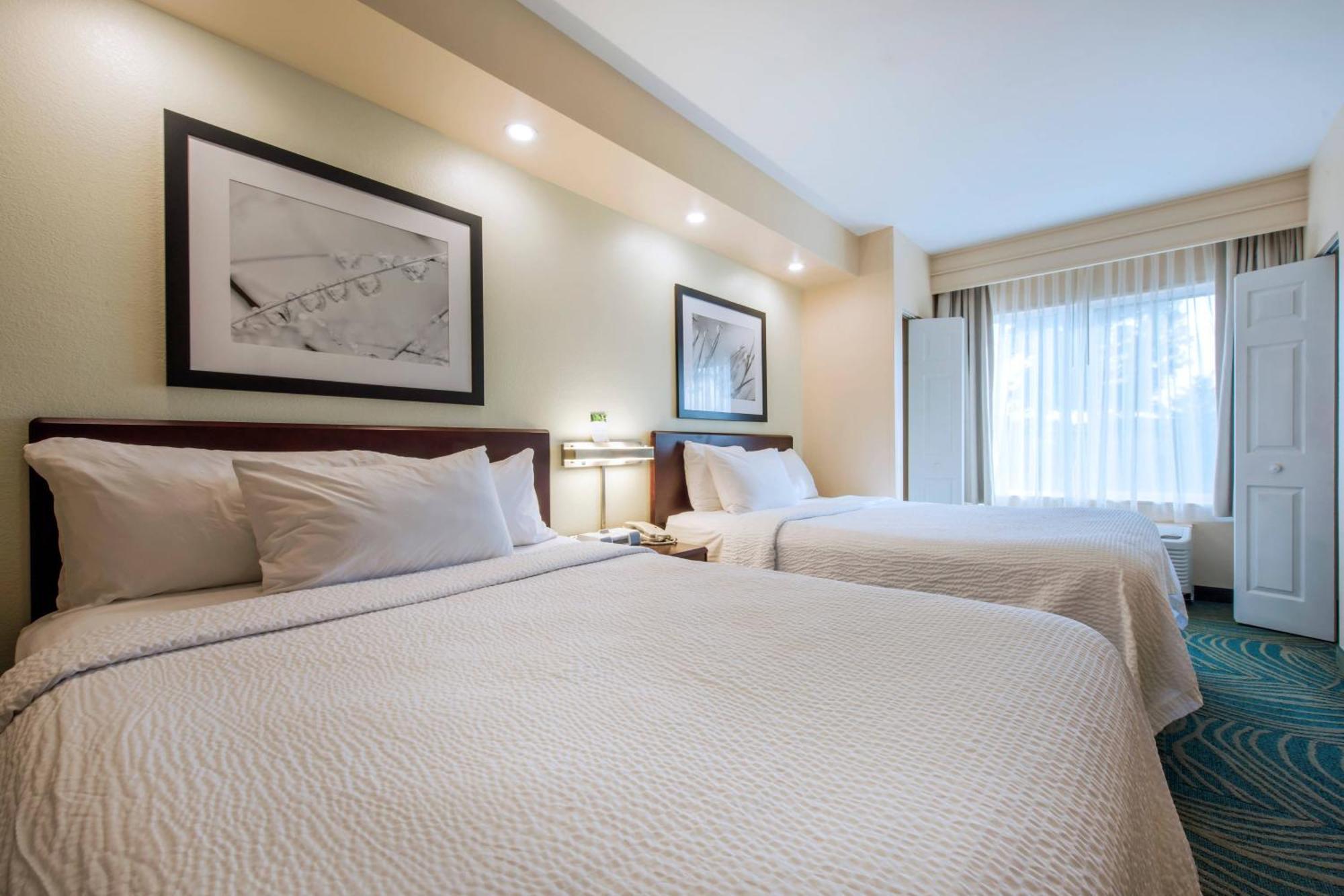 Springhill Suites Devens Common Center Exterior foto